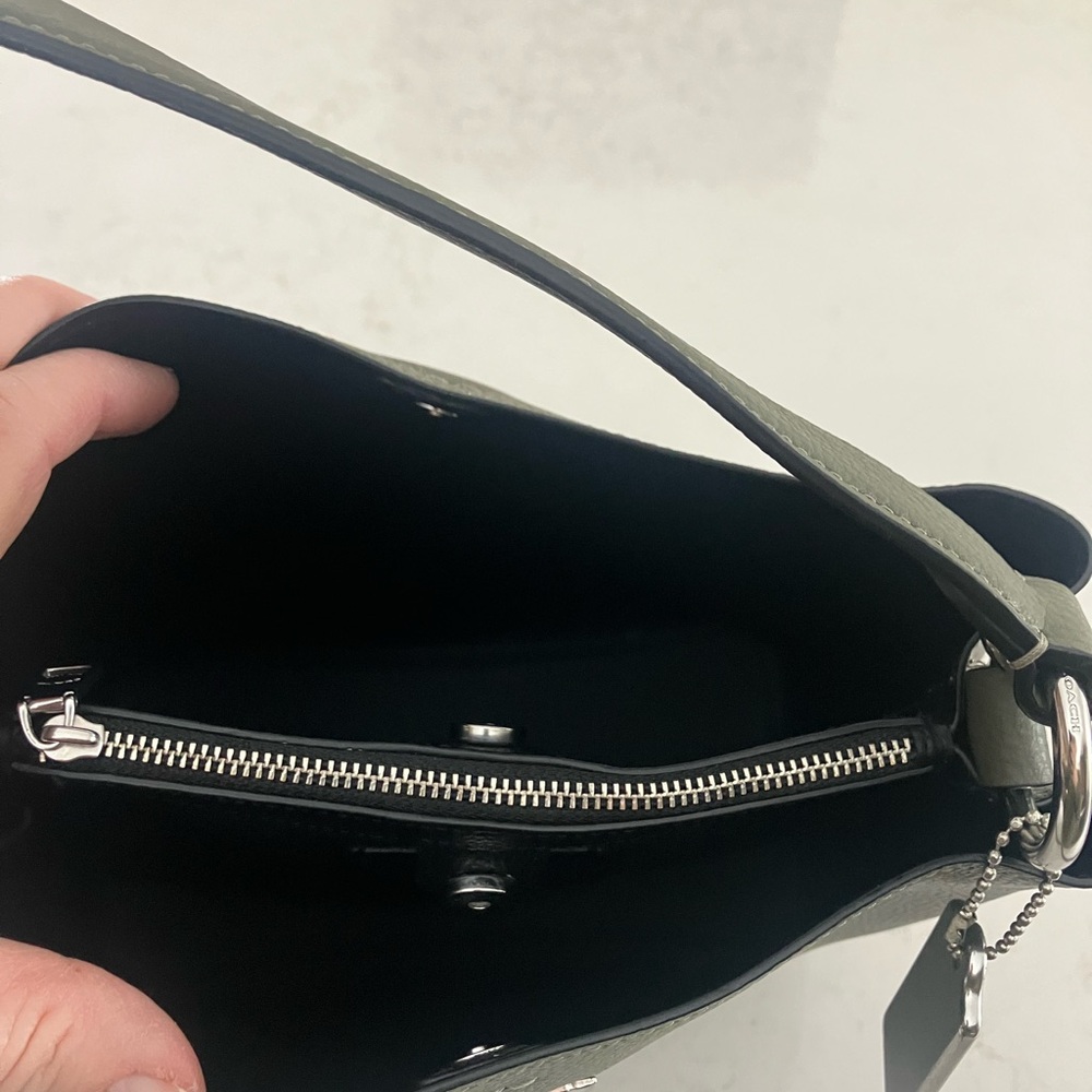 Coach Surplus Green Pebbled Leather Town Bucket Bag *NEW* - Picture 7 of 7